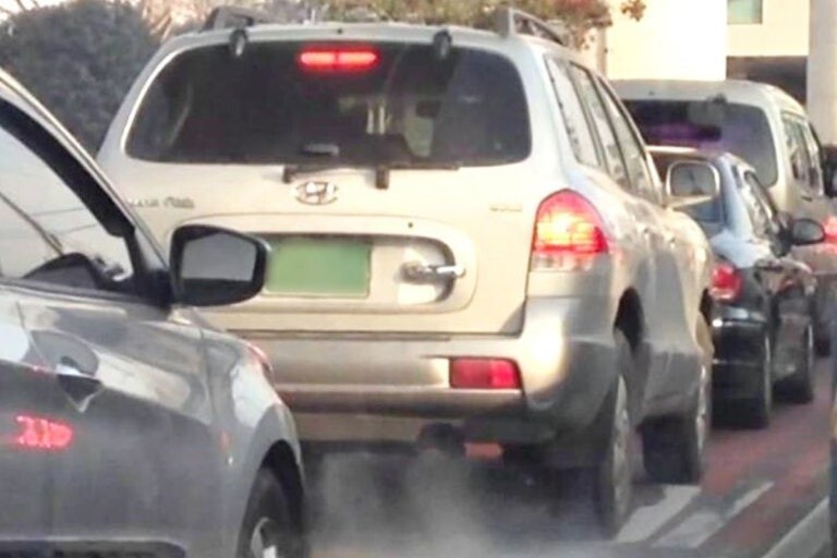 "디젤 소멸" 국내 경유차 판매 10만대 아래로...하이브리드 전성시대