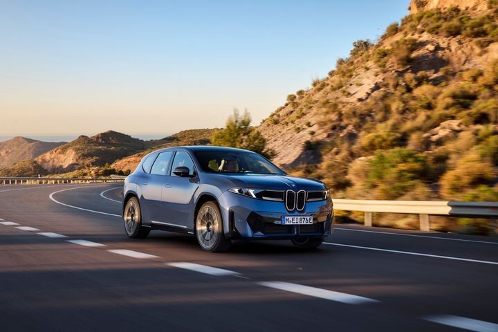 [기획] '프리미엄 전기차들 도전장'...BMW ix3 - 볼보 EX90 과연 팔릴까